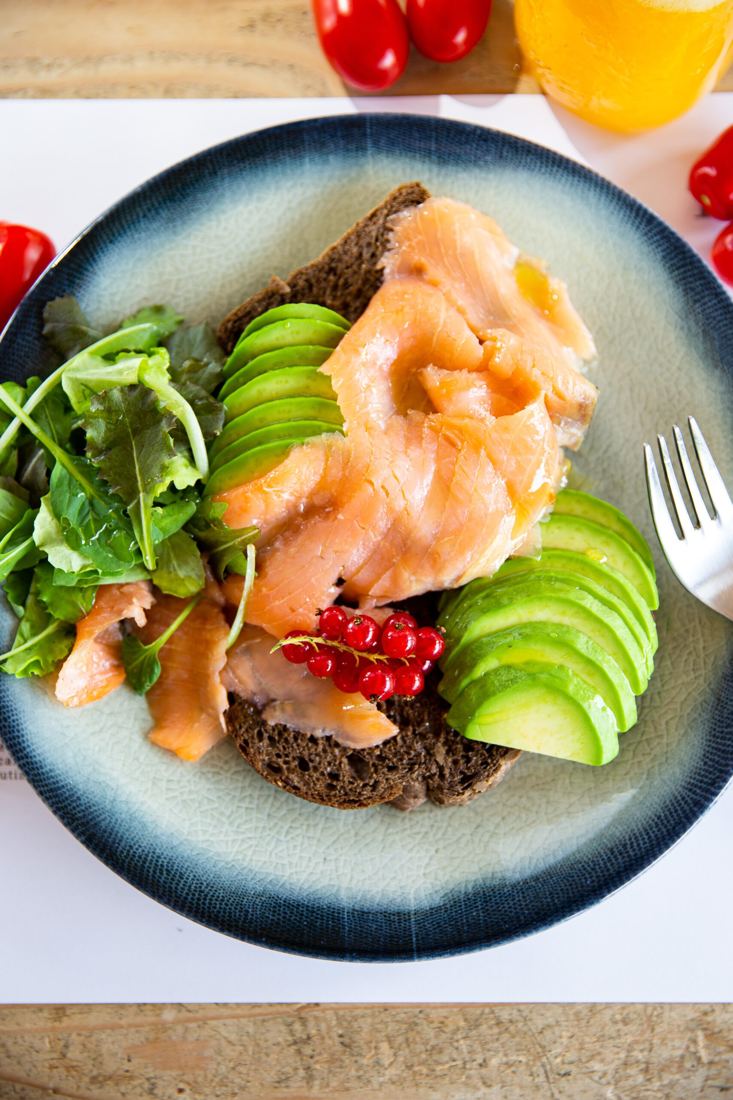 Avocado Salmon Toast con salmone affumicato